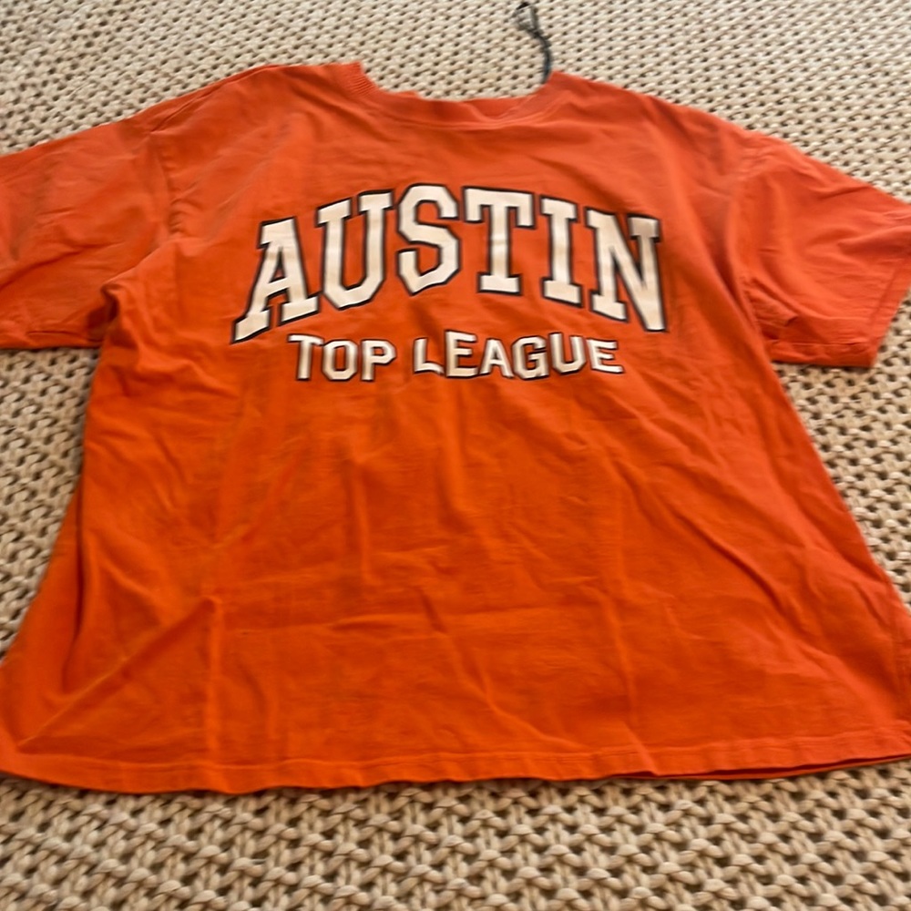Women TShirt in oramge with Austin Top League logo in size small